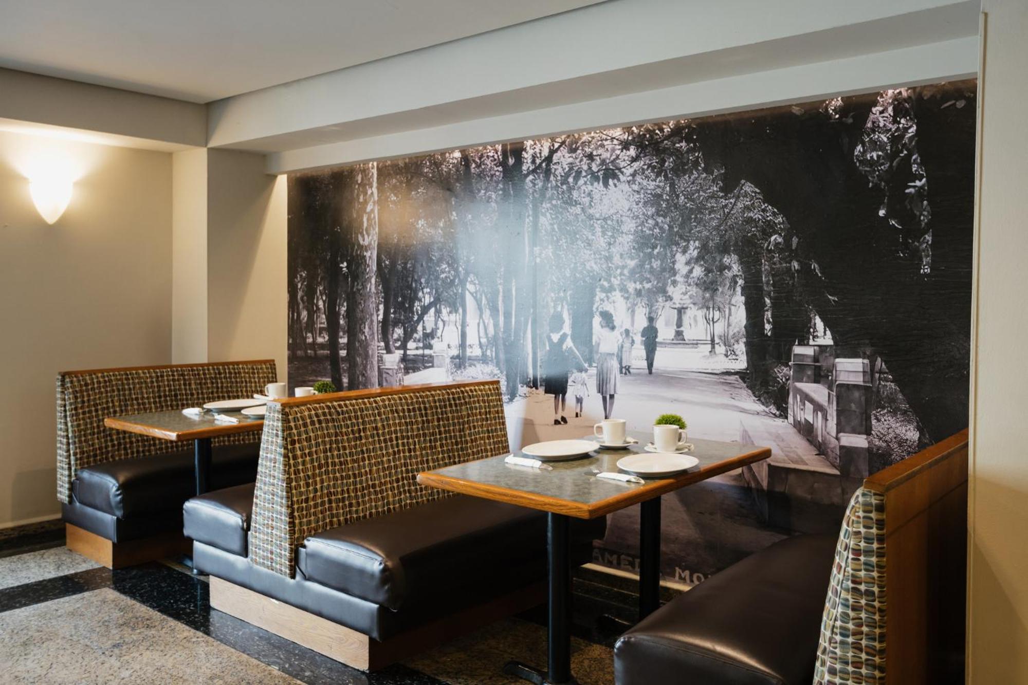 Hotel Parque Central Monterrey Zewnętrze zdjęcie